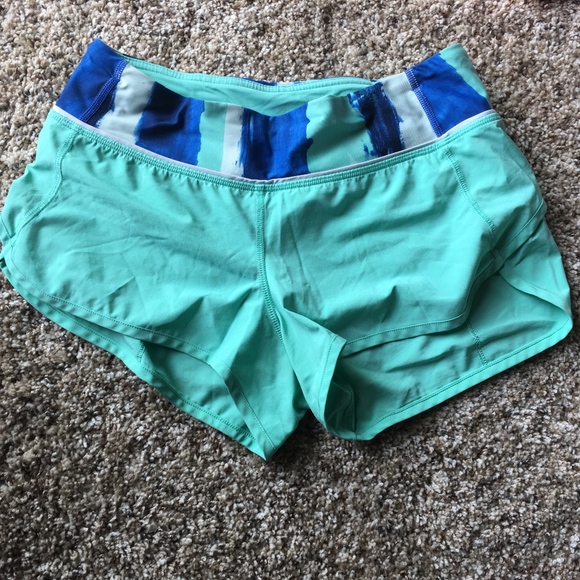 Lululemon Speed Shorts - Picture 1 of 2
